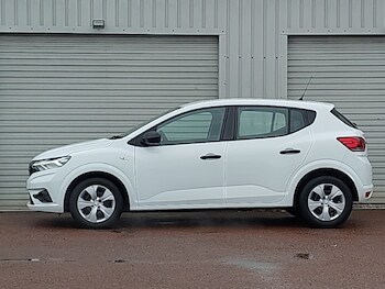 Used Dacia Sandero 2021 for sale - 76493299: Photo