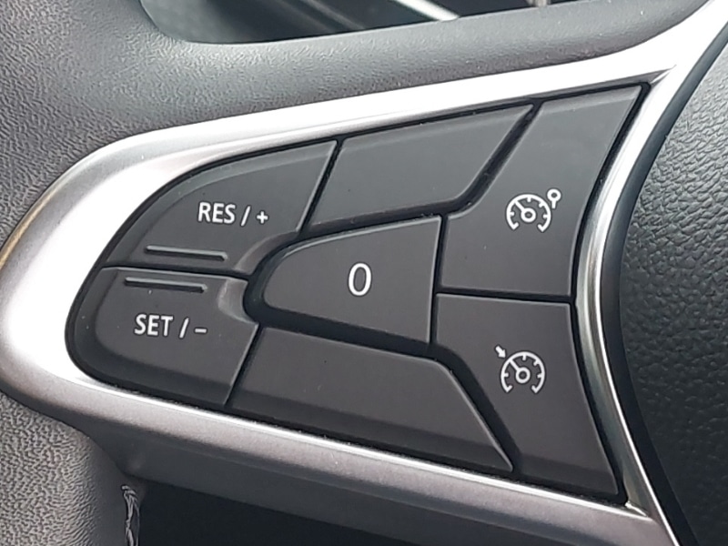 Used Renault Clio 2022 for sale - 76269139: Photo 18