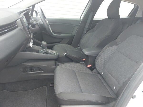 Used Renault Clio 2022 for sale - 76269139: Photo 5