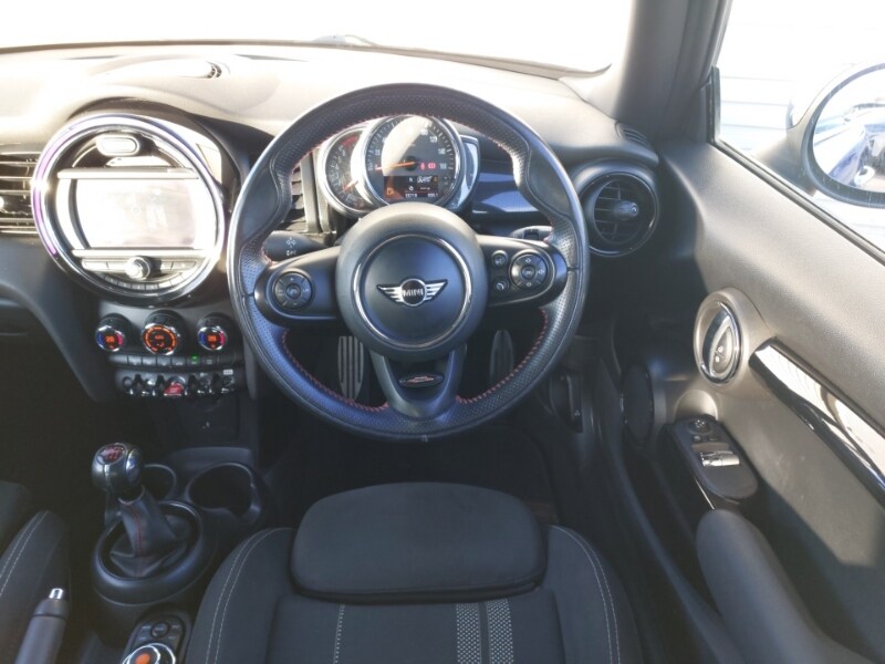 Used MINI Hatch 2018 for sale - 77580349: Photo 7