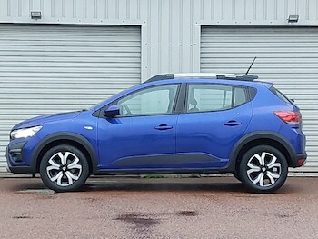 Used Dacia Sandero Stepway 2022 for sale - 77311680: Photo