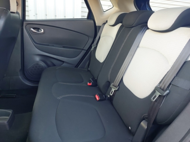 Used Renault Captur 2018 for sale - 77815376: Photo 6