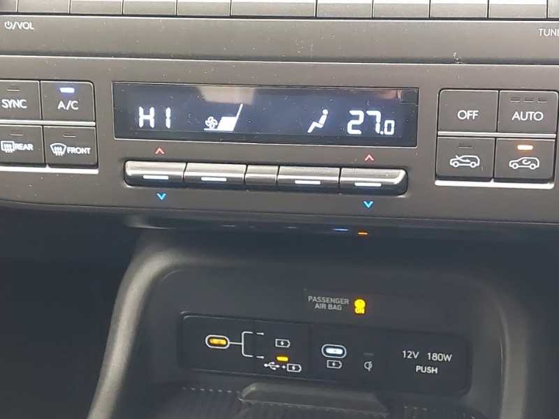 Used Hyundai KONA 2025 for sale - 76932401: Photo 15