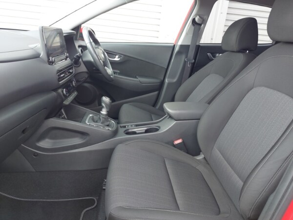 Used Hyundai KONA 2021 for sale - 76325460: Photo 5