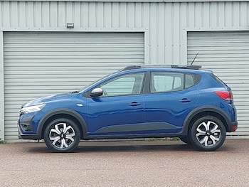 Used Dacia Sandero Stepway 2023 for sale - 78622120: Photo