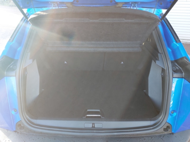 Used Peugeot 2008 2022 for sale - 76839220: Photo 8