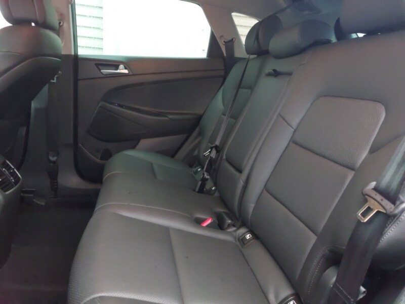 Used Hyundai TUCSON 2017 for sale - 76721481: Photo 6