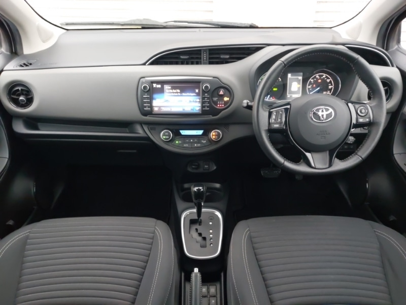 Used Toyota Yaris 2019 for sale - 76795525: Photo 2