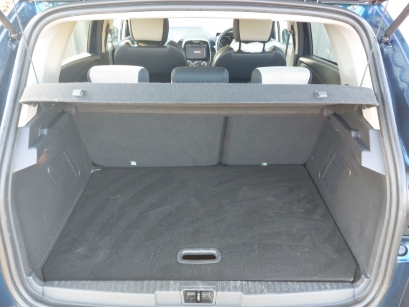 Used Renault Captur 2018 for sale - 77751352: Photo 8