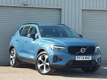 Used Volvo XC40 2025 for sale - 79618368: Photo