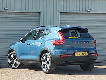 Used Volvo XC40 2025 for sale - 79618368: Photo