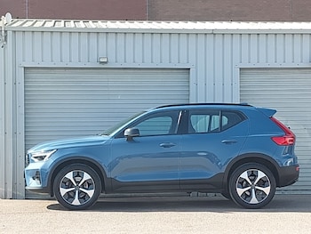 Used Volvo XC40 2025 for sale - 79618368: Photo