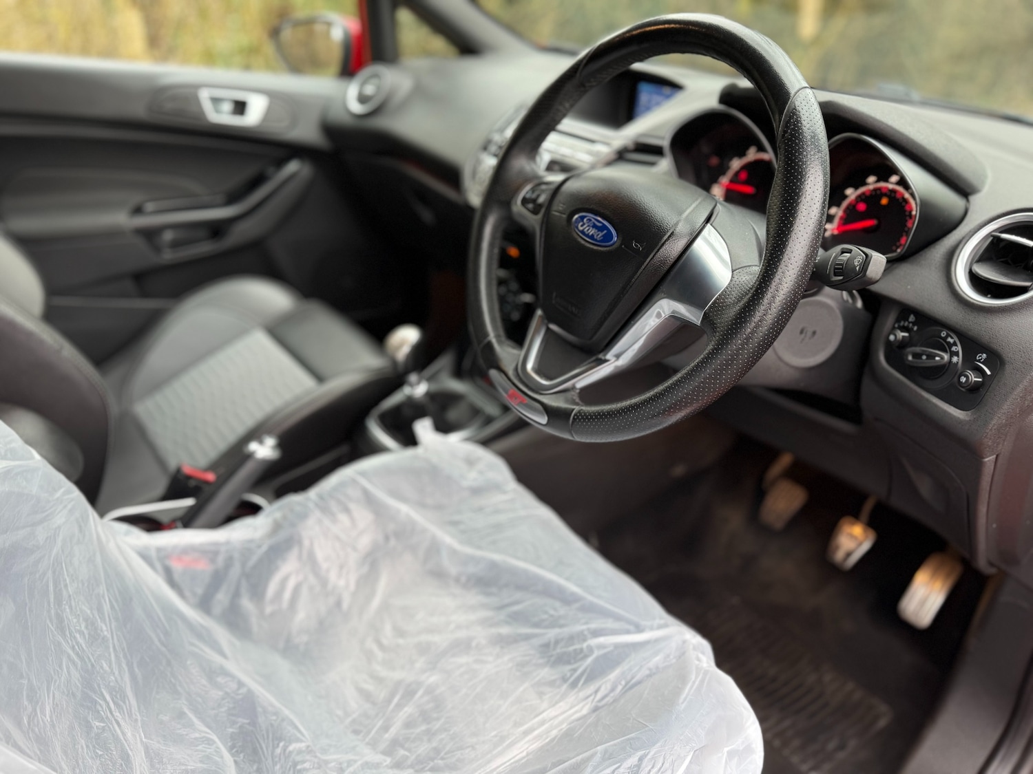 Used Ford Fiesta 2015 for sale - 77775907: Photo 28