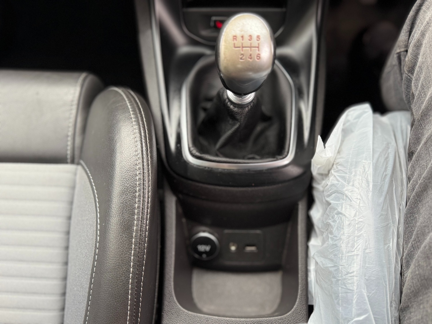 Used Ford Fiesta 2015 for sale - 77775907: Photo 42