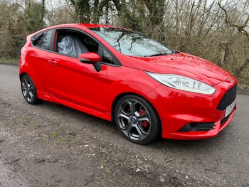 Used Ford Fiesta 2015 for sale - 77775907: Photo