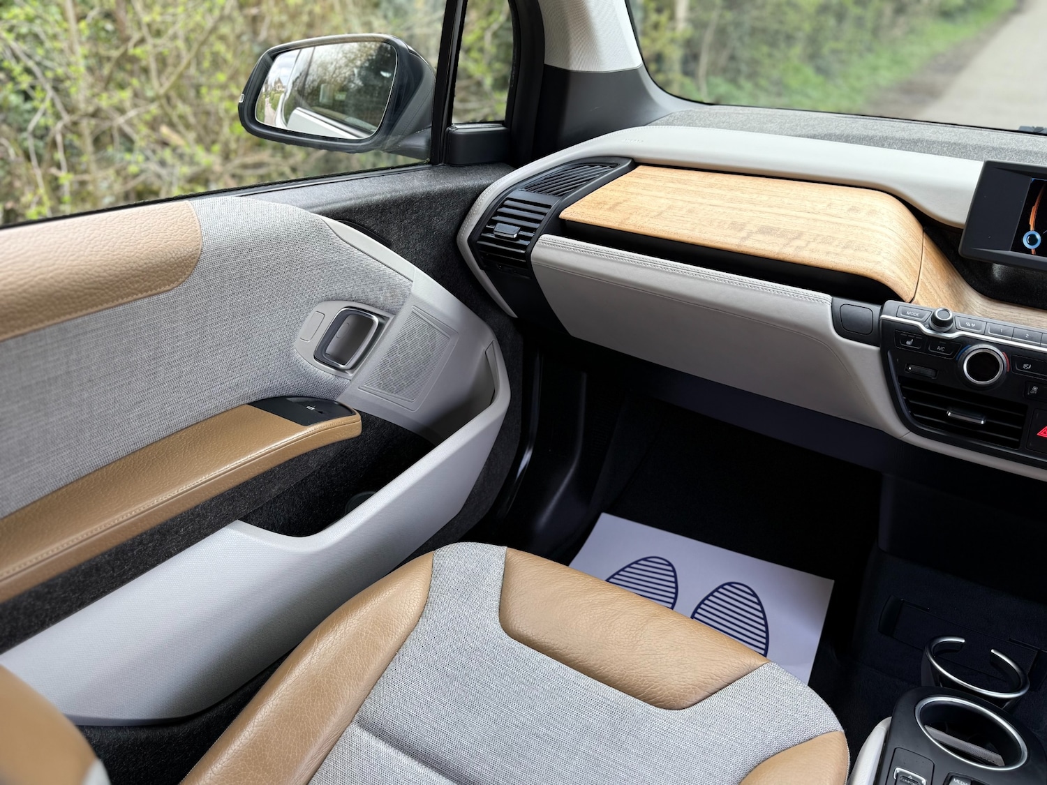 Used BMW i3 2015 for sale - 78134627: Photo 40