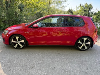 Used Volkswagen Golf 2016 for sale - 78538562: Photo