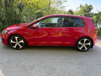 Used Volkswagen Golf 2016 for sale - 78538562: Photo