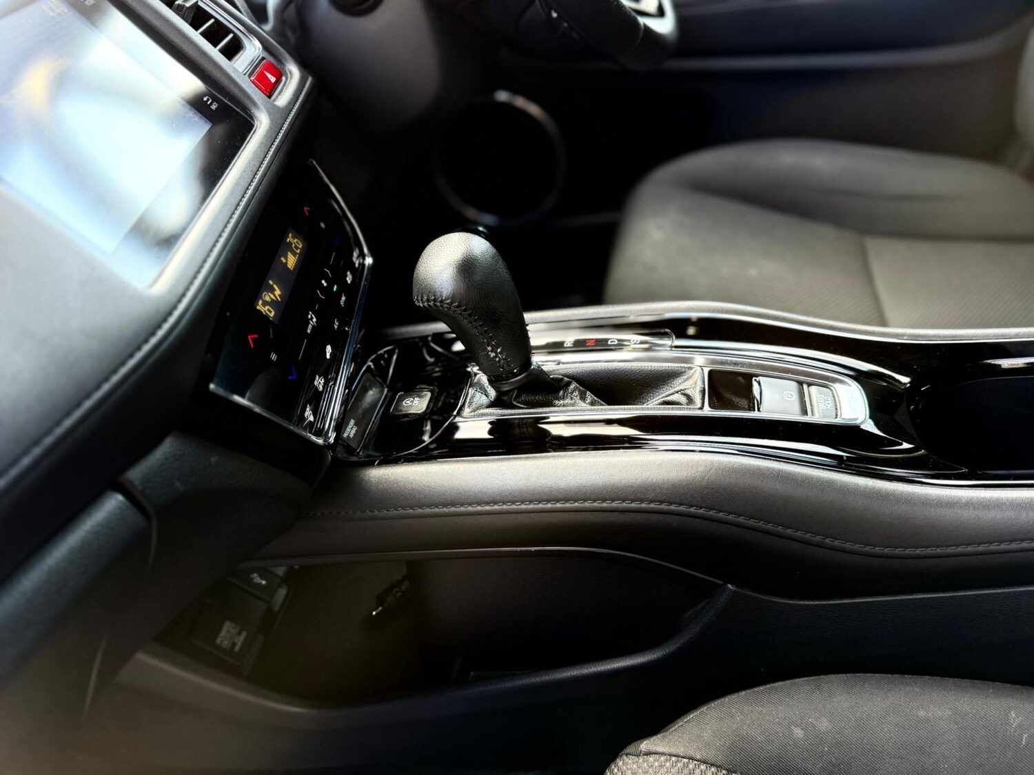 Used Honda HR-V 2016 for sale - 78090404: Photo 47