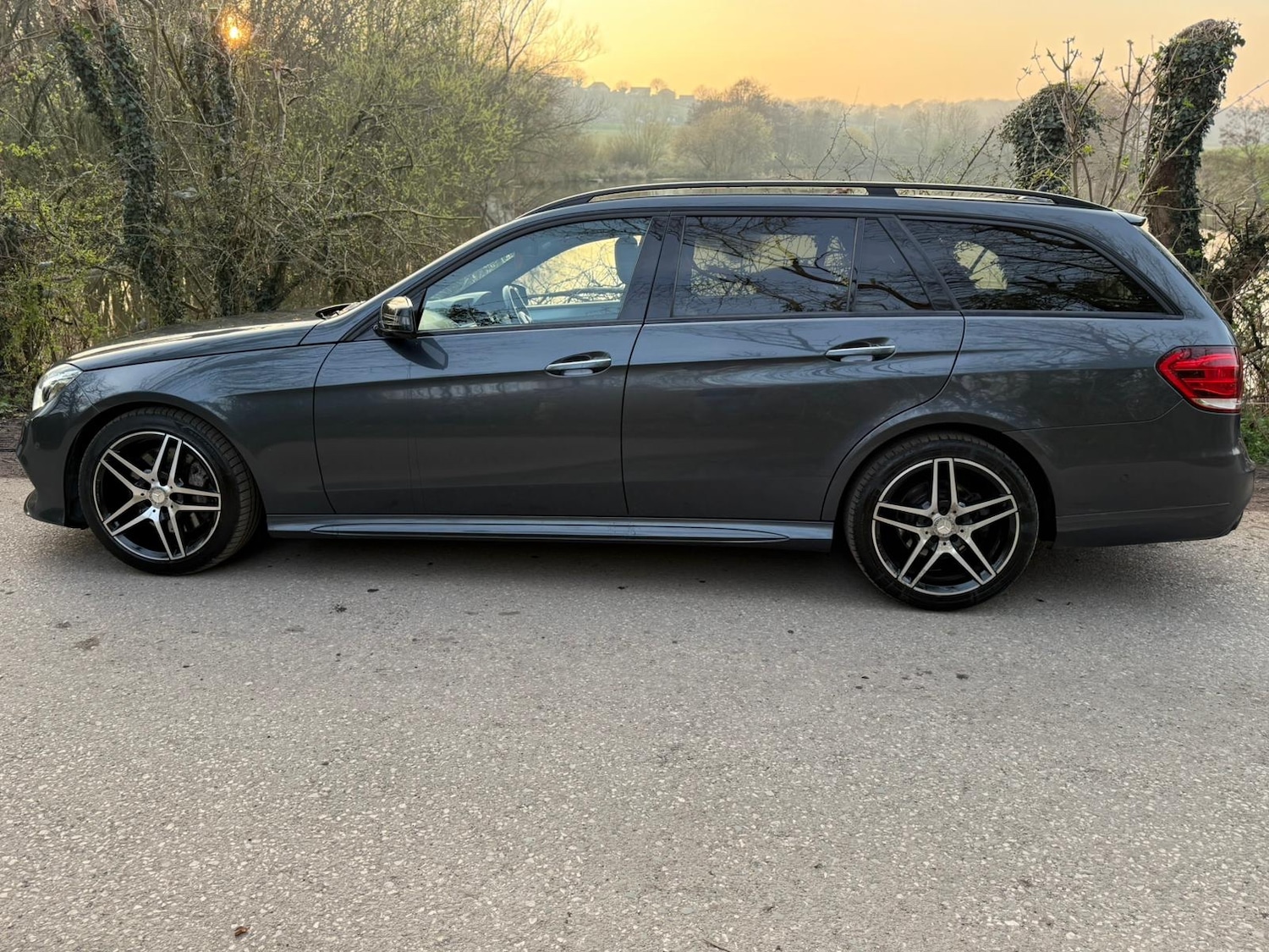 Used Mercedes-Benz E Class 2016 for sale - 77979887: Photo 12