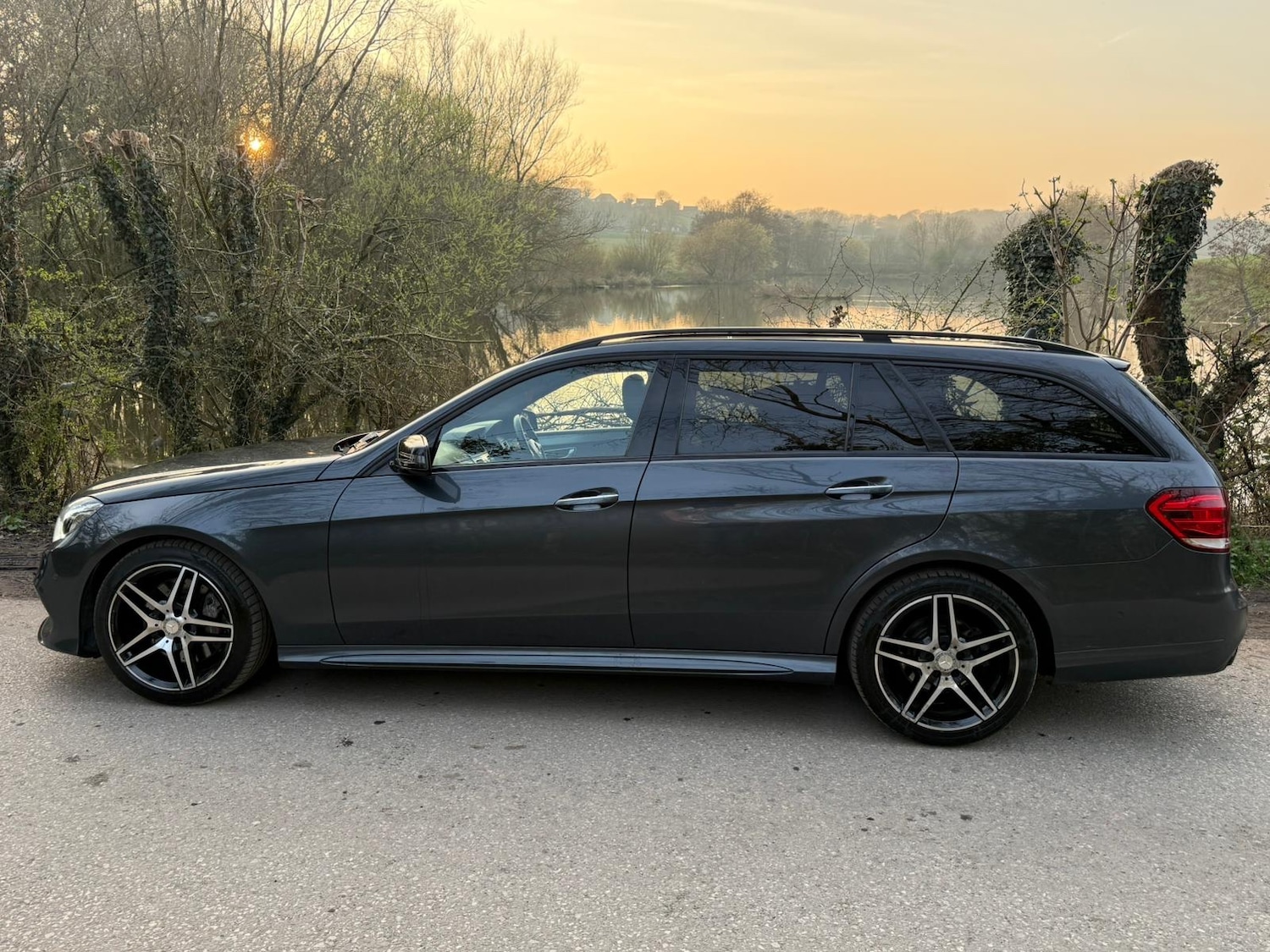 Used Mercedes-Benz E Class 2016 for sale - 77979887: Photo 14