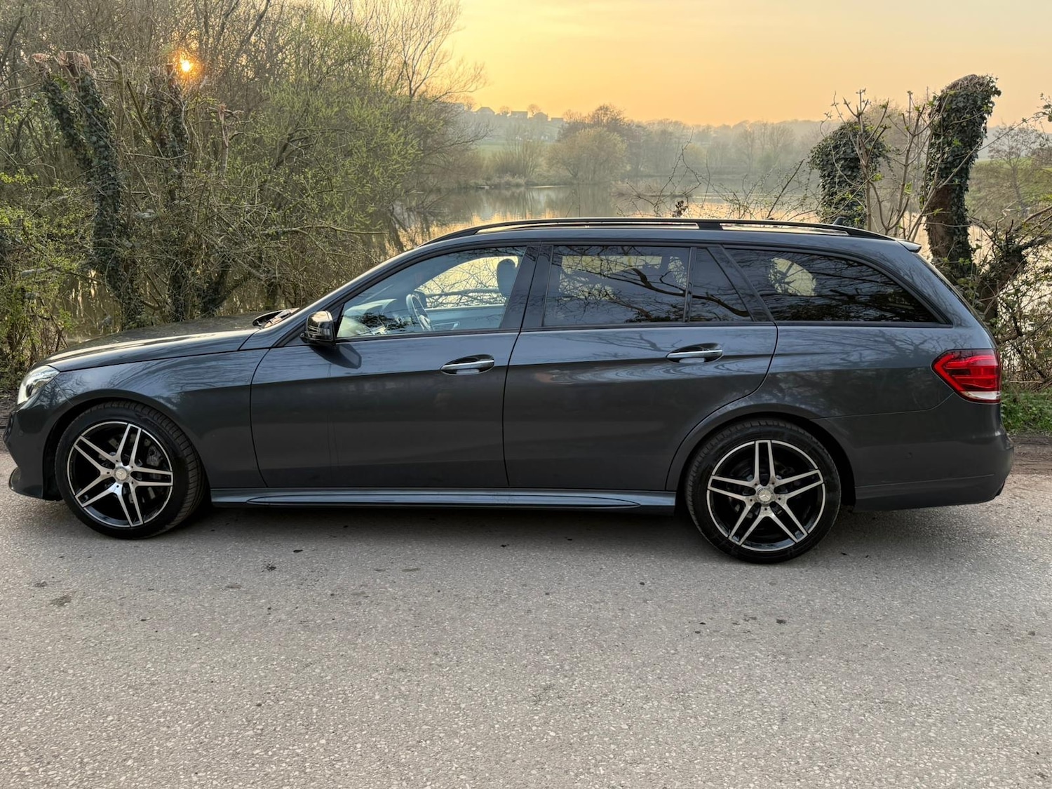Used Mercedes-Benz E Class 2016 for sale - 77979887: Photo 15