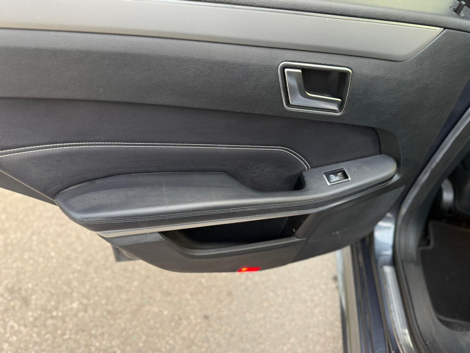 Used Mercedes-Benz E Class 2016 for sale - 77979887: Photo 26