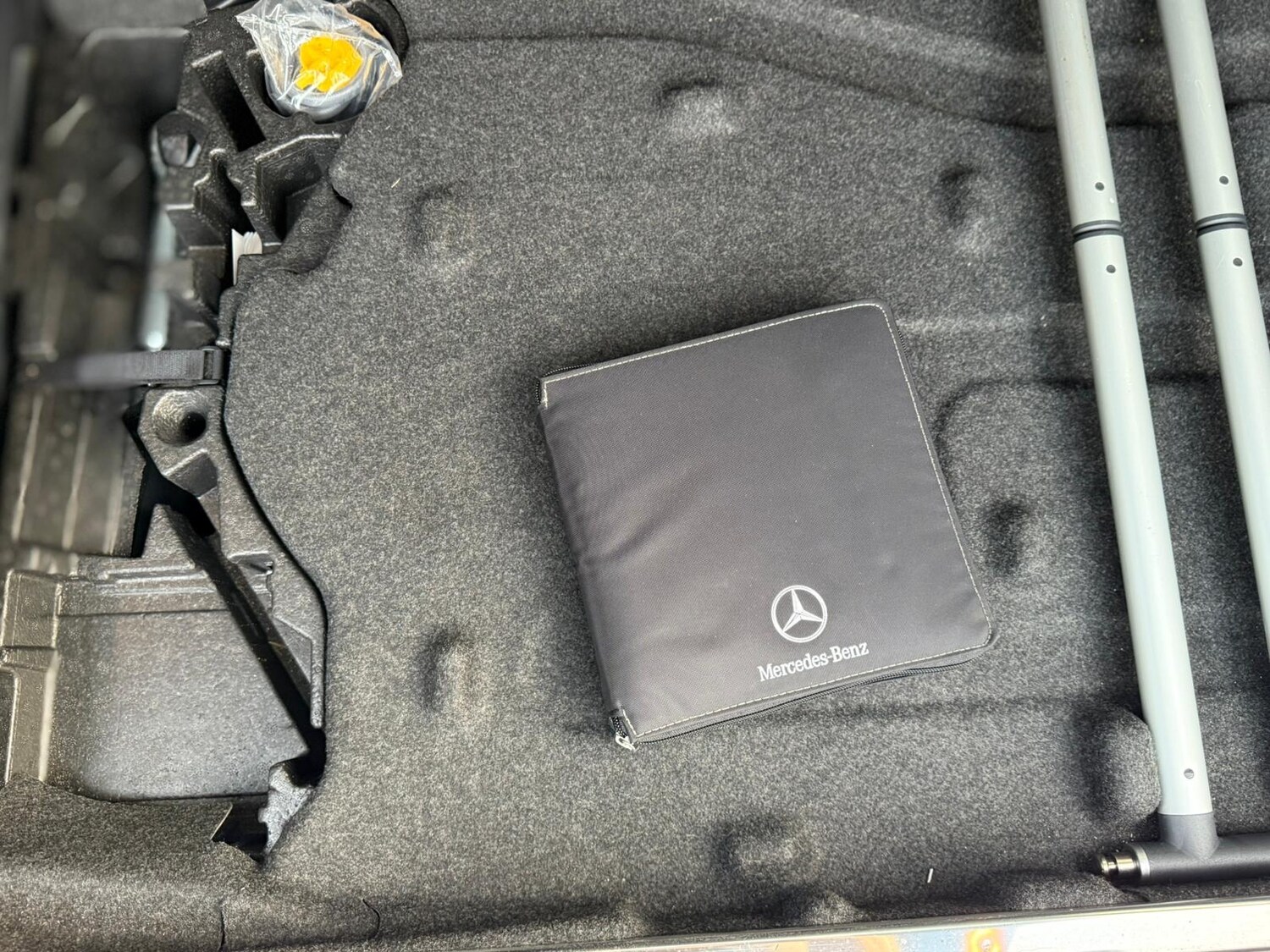 Used Mercedes-Benz E Class 2016 for sale - 77979887: Photo 28