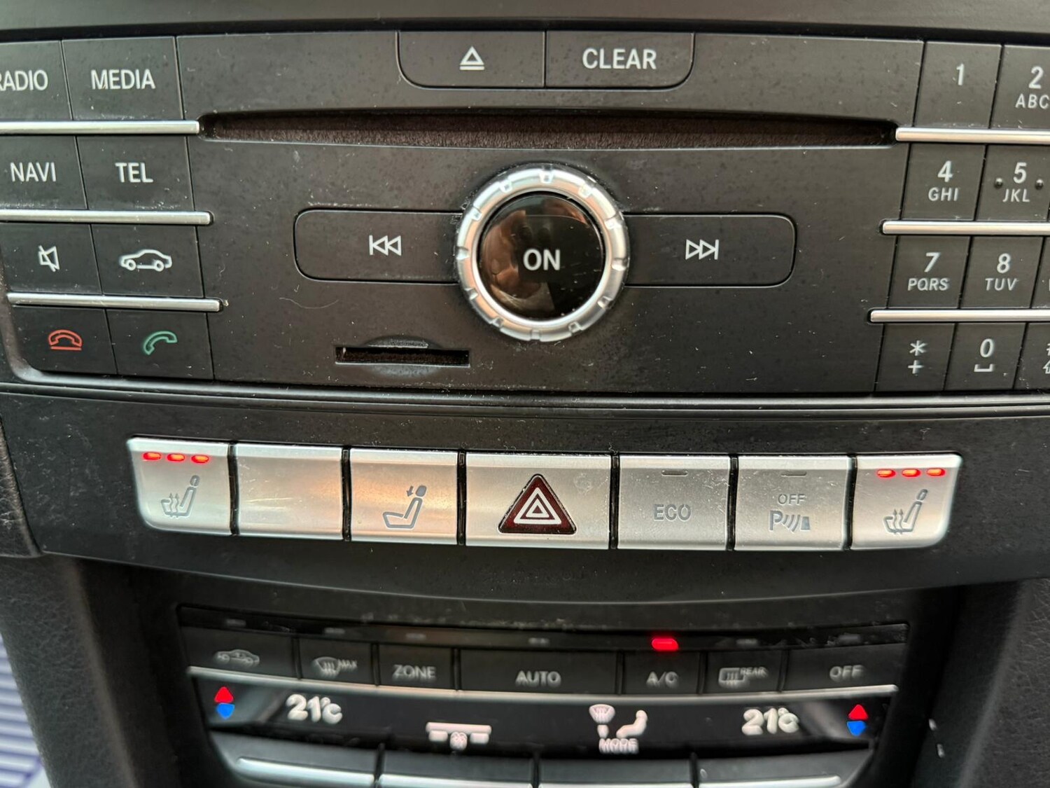 Used Mercedes-Benz E Class 2016 for sale - 77979887: Photo 33