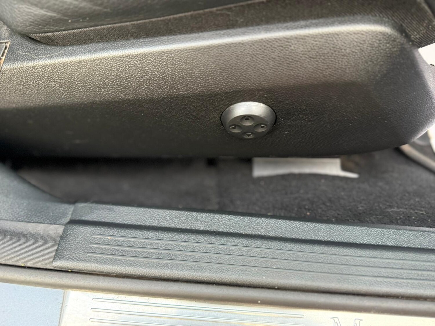 Used Mercedes-Benz E Class 2016 for sale - 77979887: Photo 38