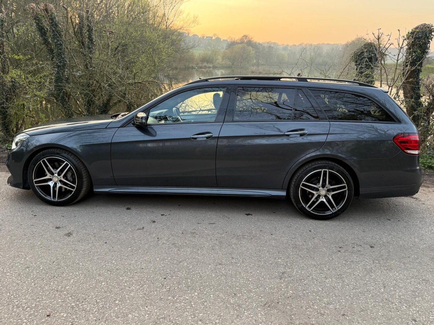 Used Mercedes-Benz E Class 2016 for sale - 77979887: Photo 43