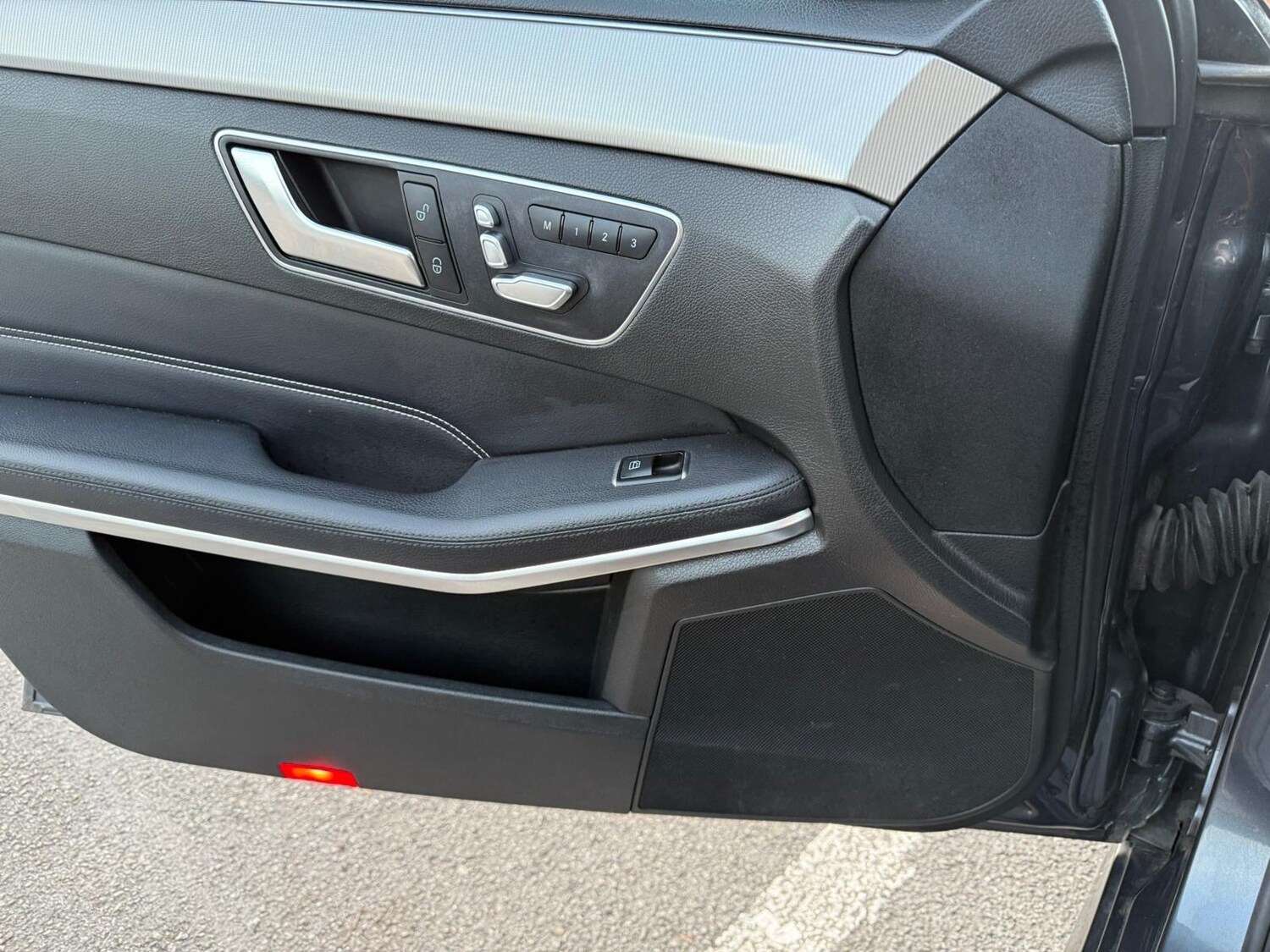 Used Mercedes-Benz E Class 2016 for sale - 77979887: Photo 46