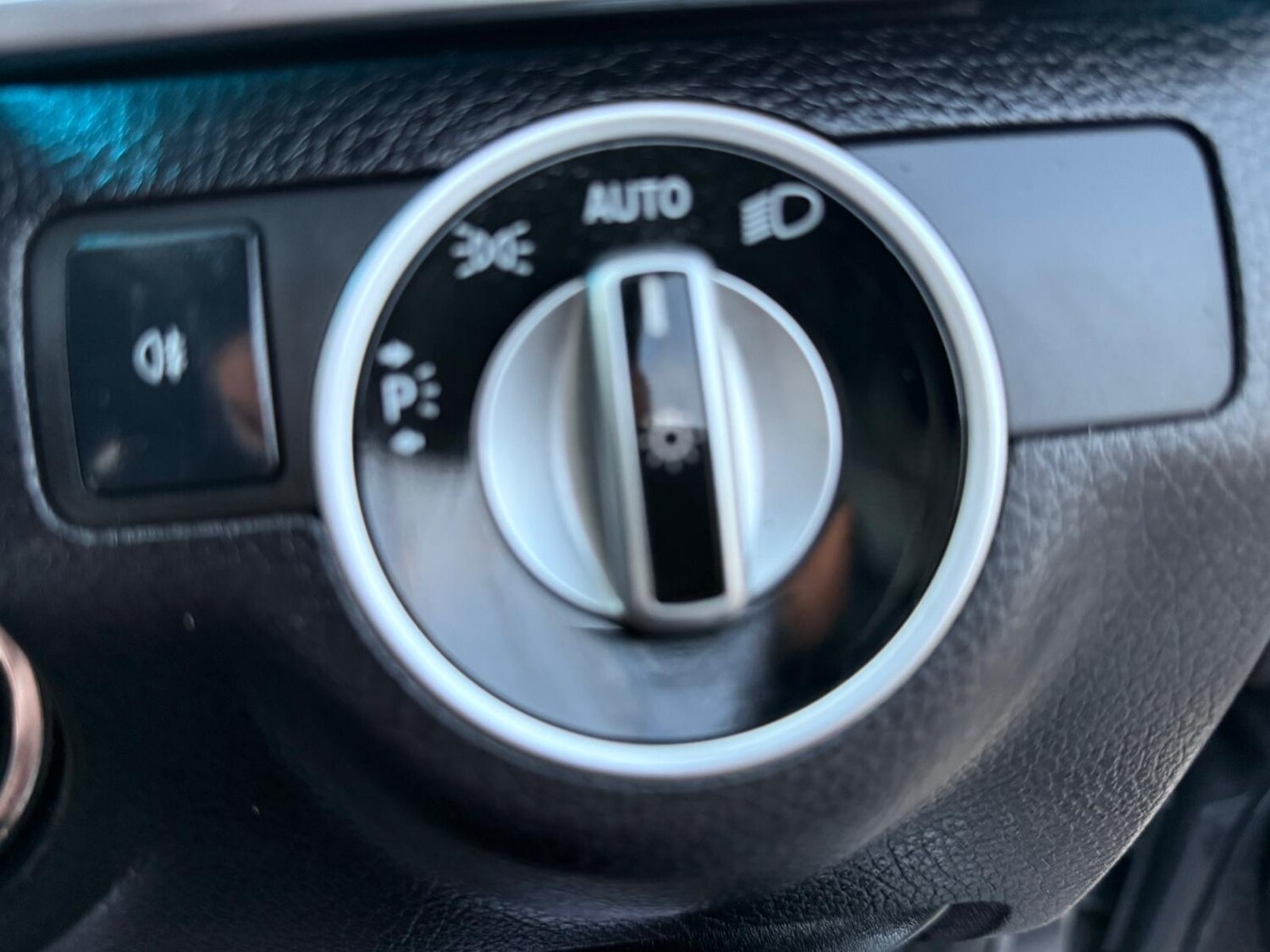 Used Mercedes-Benz E Class 2016 for sale - 77979887: Photo 47