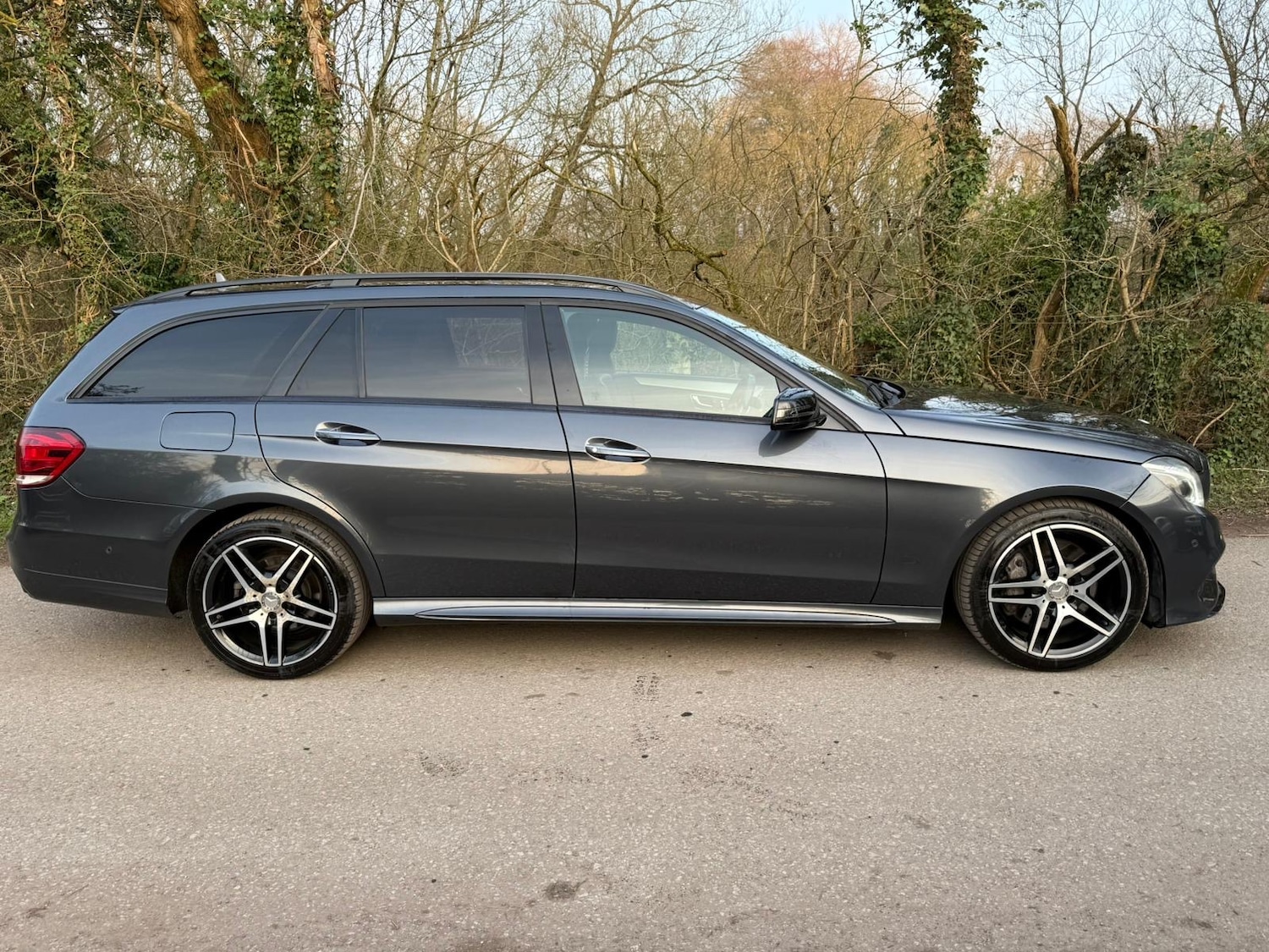 Used Mercedes-Benz E Class 2016 for sale - 77979887: Photo 5