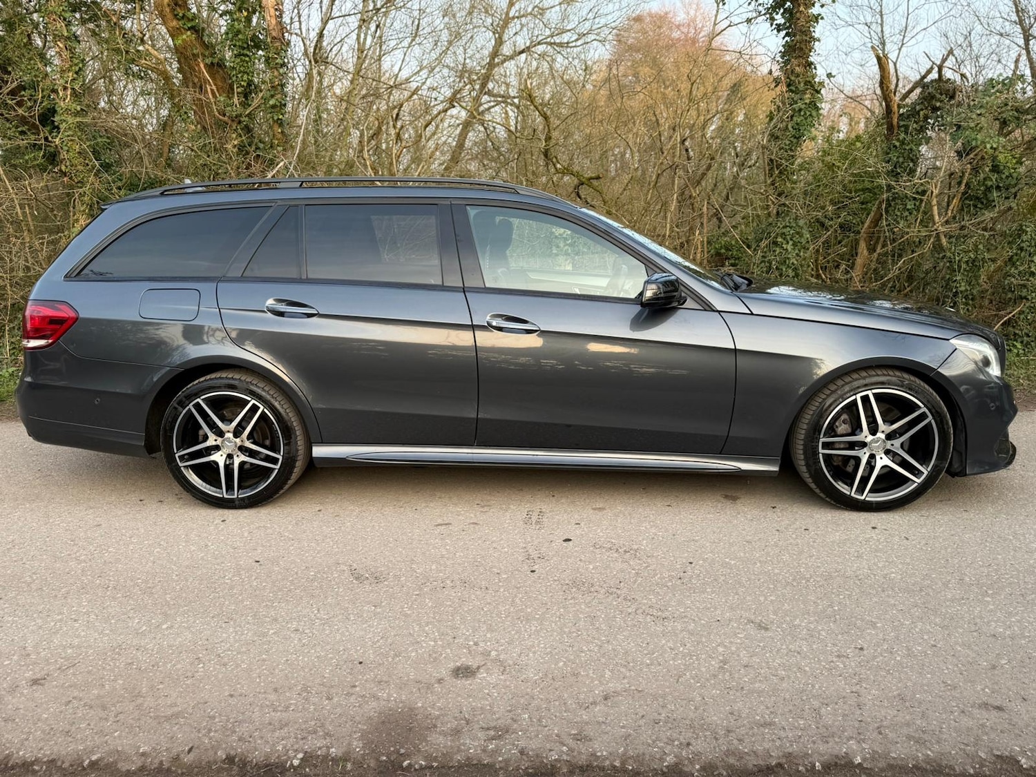 Used Mercedes-Benz E Class 2016 for sale - 77979887: Photo 9