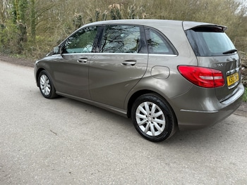 Used Mercedes-Benz B Class 2013 for sale - 77851771: Photo