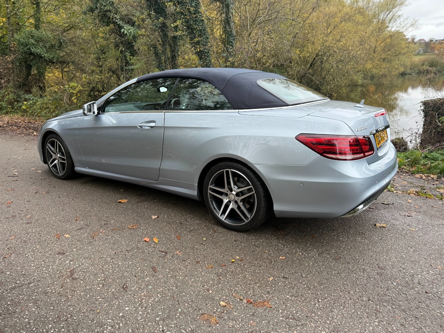 Used Mercedes-Benz E Class 2014 for sale - 77775375: Photo 12