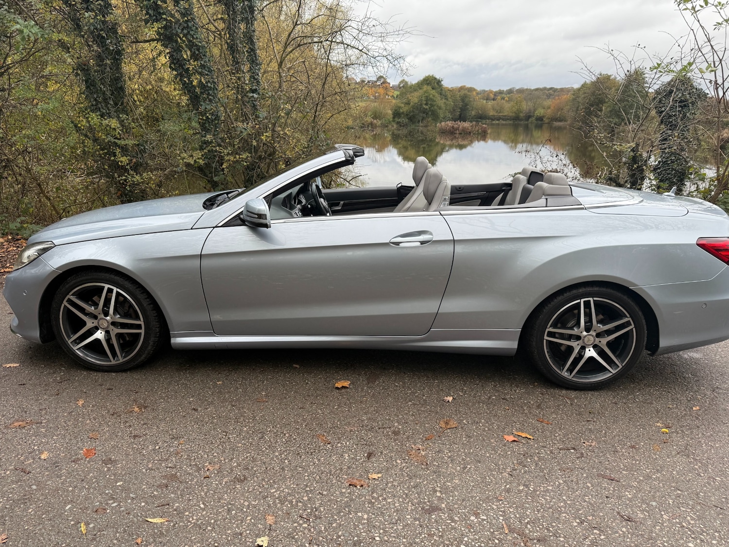Used Mercedes-Benz E Class 2014 for sale - 77775375: Photo 17