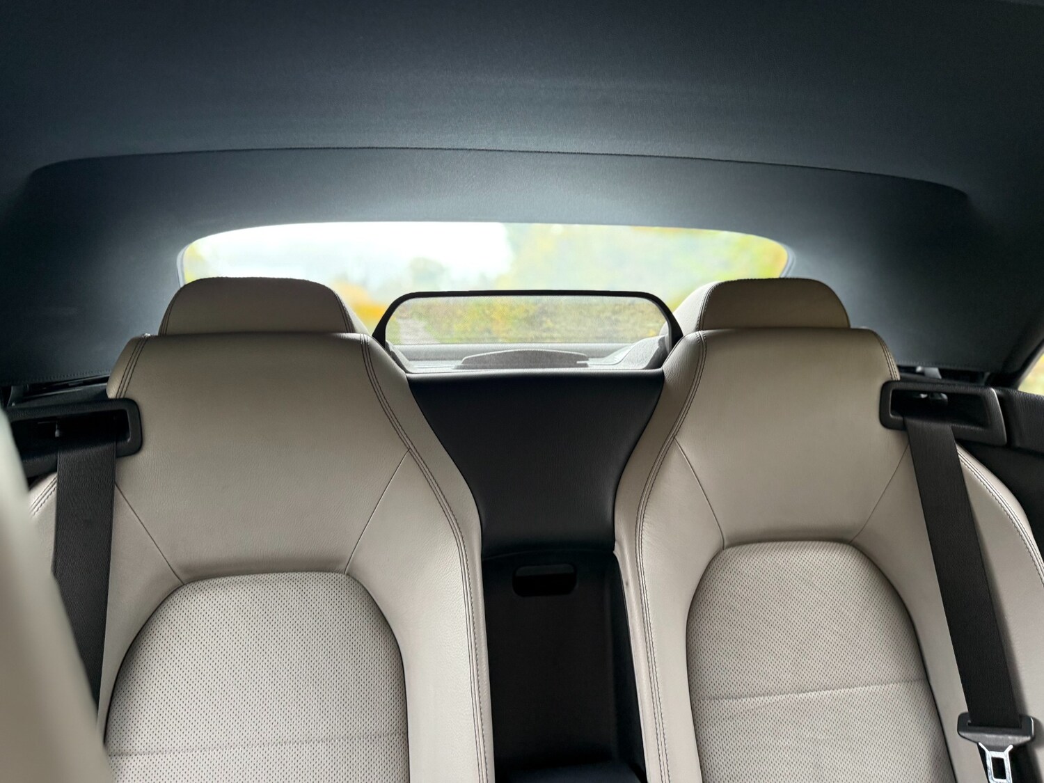 Used Mercedes-Benz E Class 2014 for sale - 77775375: Photo 35