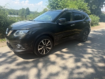 Used Nissan X-Trail 2017 for sale - 79020786: Photo