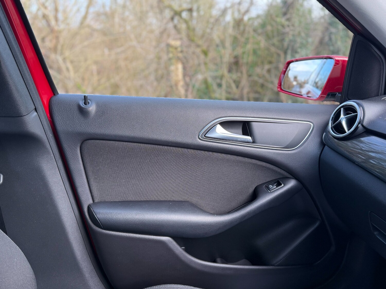 Used Mercedes-Benz B Class 2012 for sale - 78054869: Photo 38