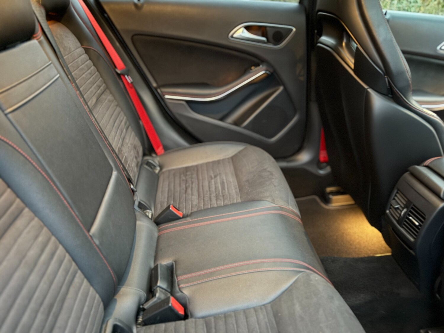 Used Mercedes-Benz A-Class 2015 for sale - 78054404: Photo 40