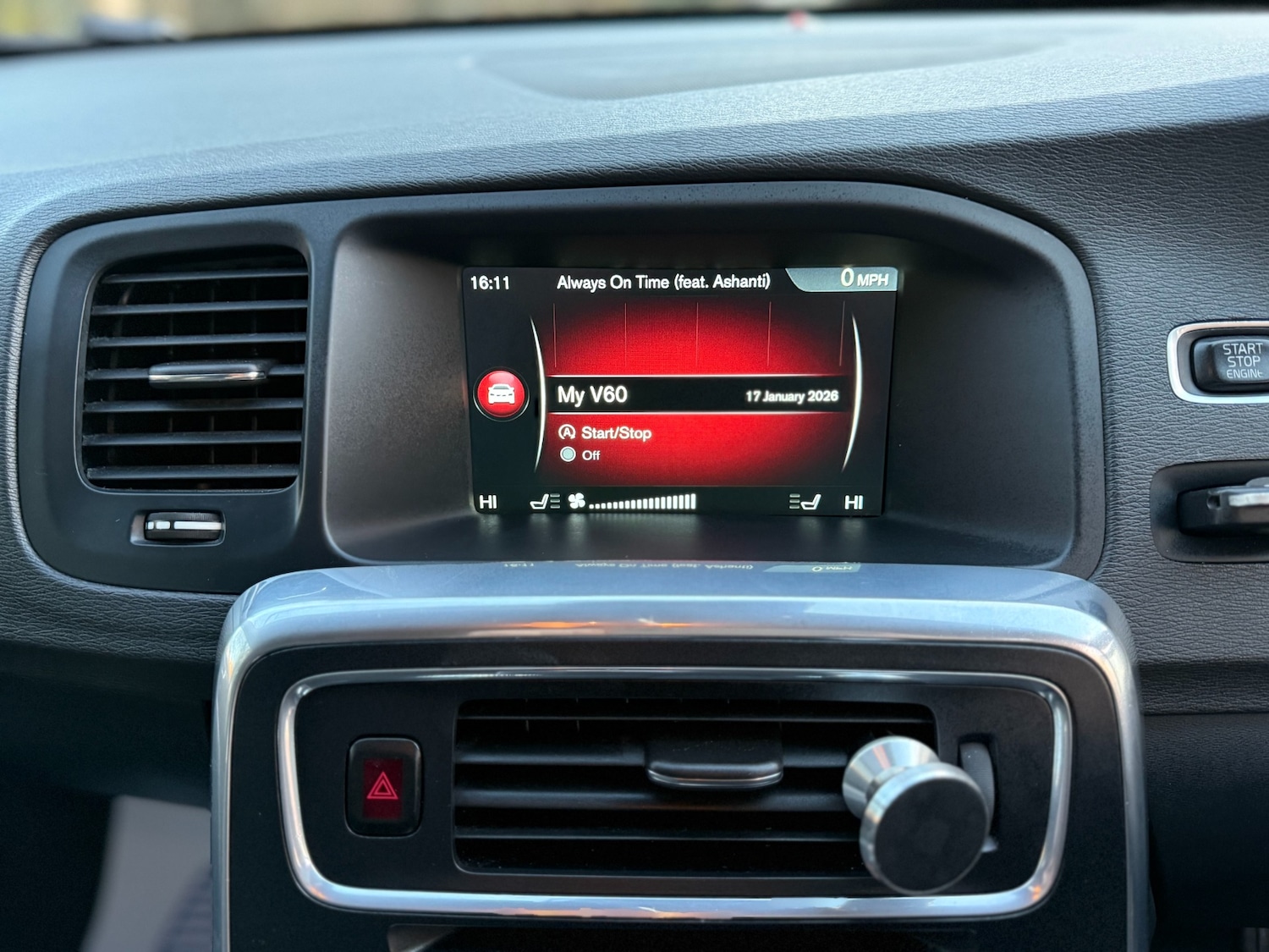 Used Volvo V60 2016 for sale - 77775474: Photo 22