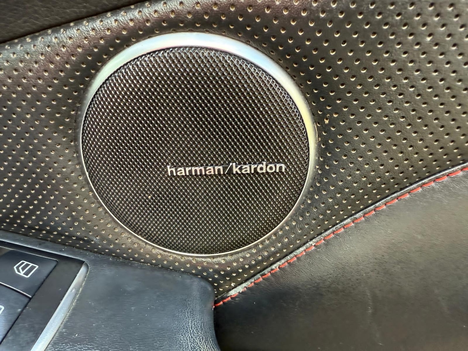 Used Mercedes-Benz SLK 2012 for sale - 78055163: Photo 38