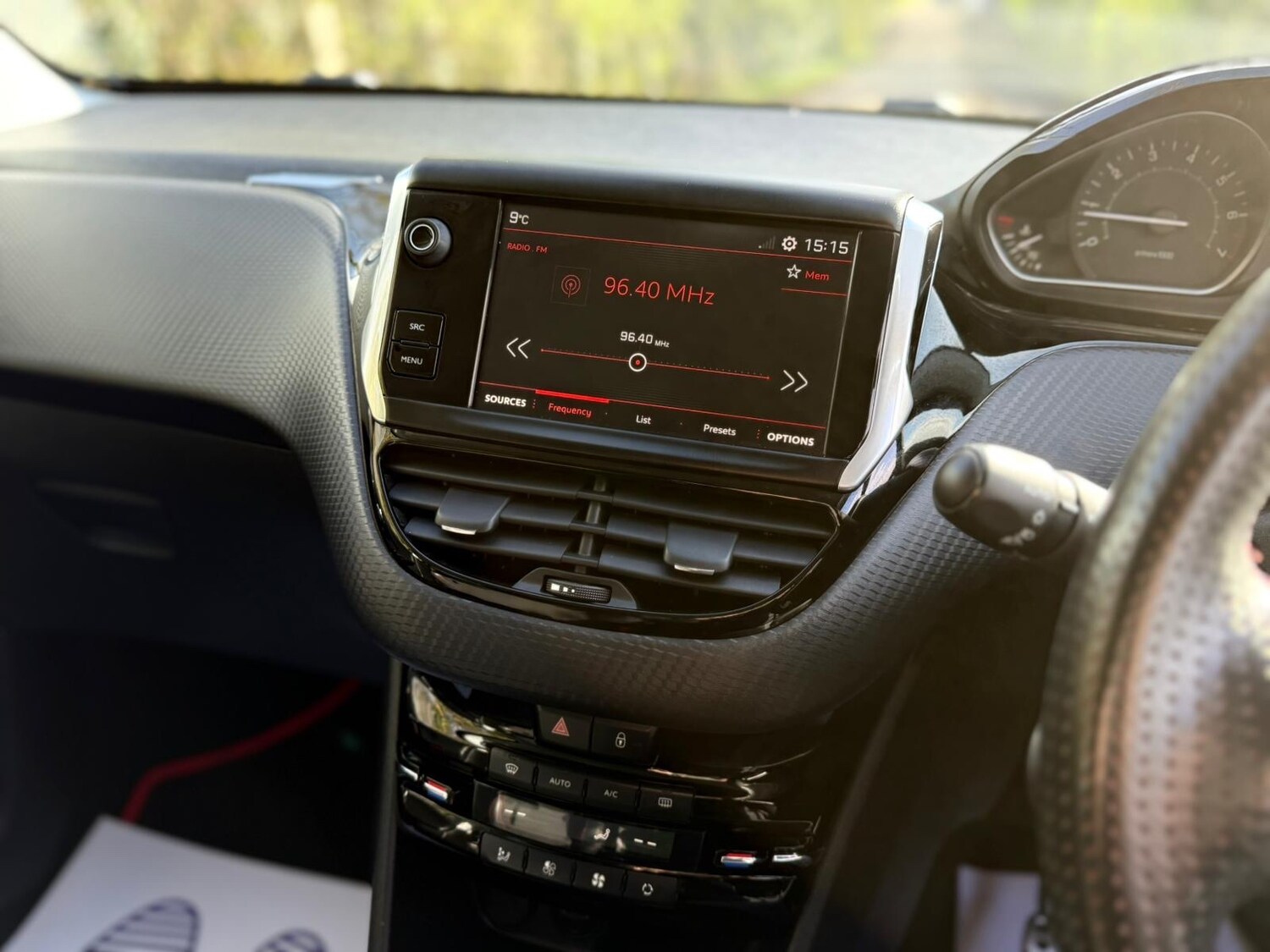 Used Peugeot 208 2017 for sale - 78090426: Photo 36