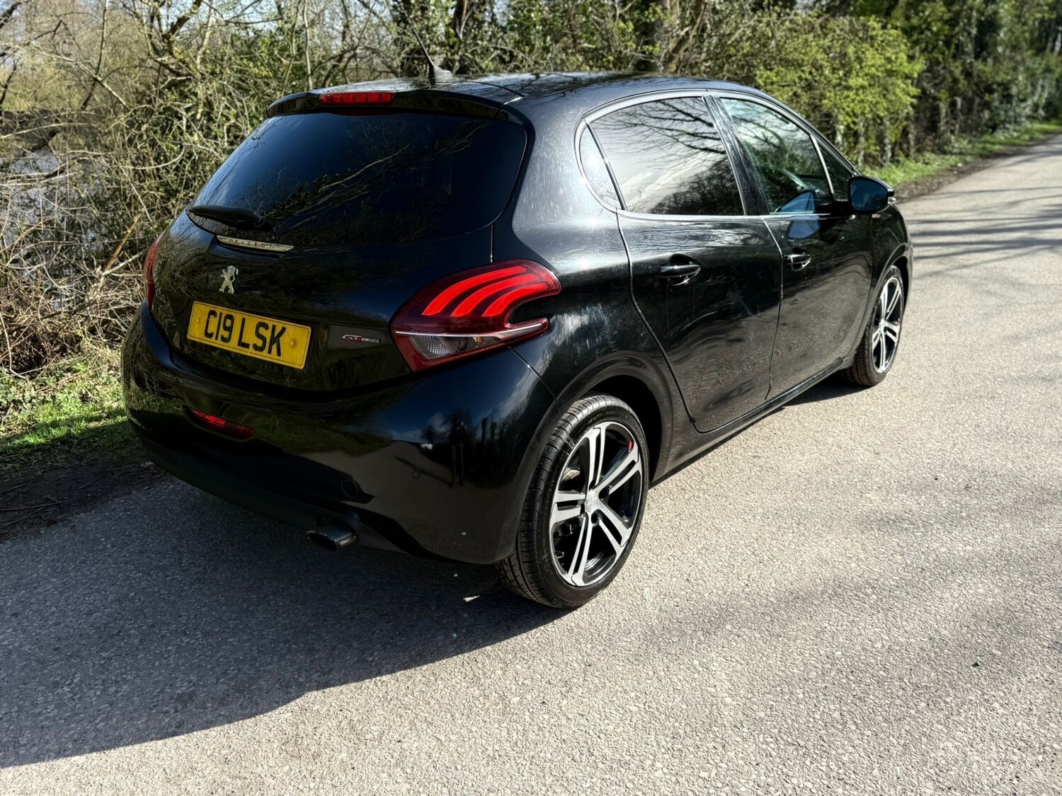 Used Peugeot 208 2017 for sale - 78090426: Photo 47