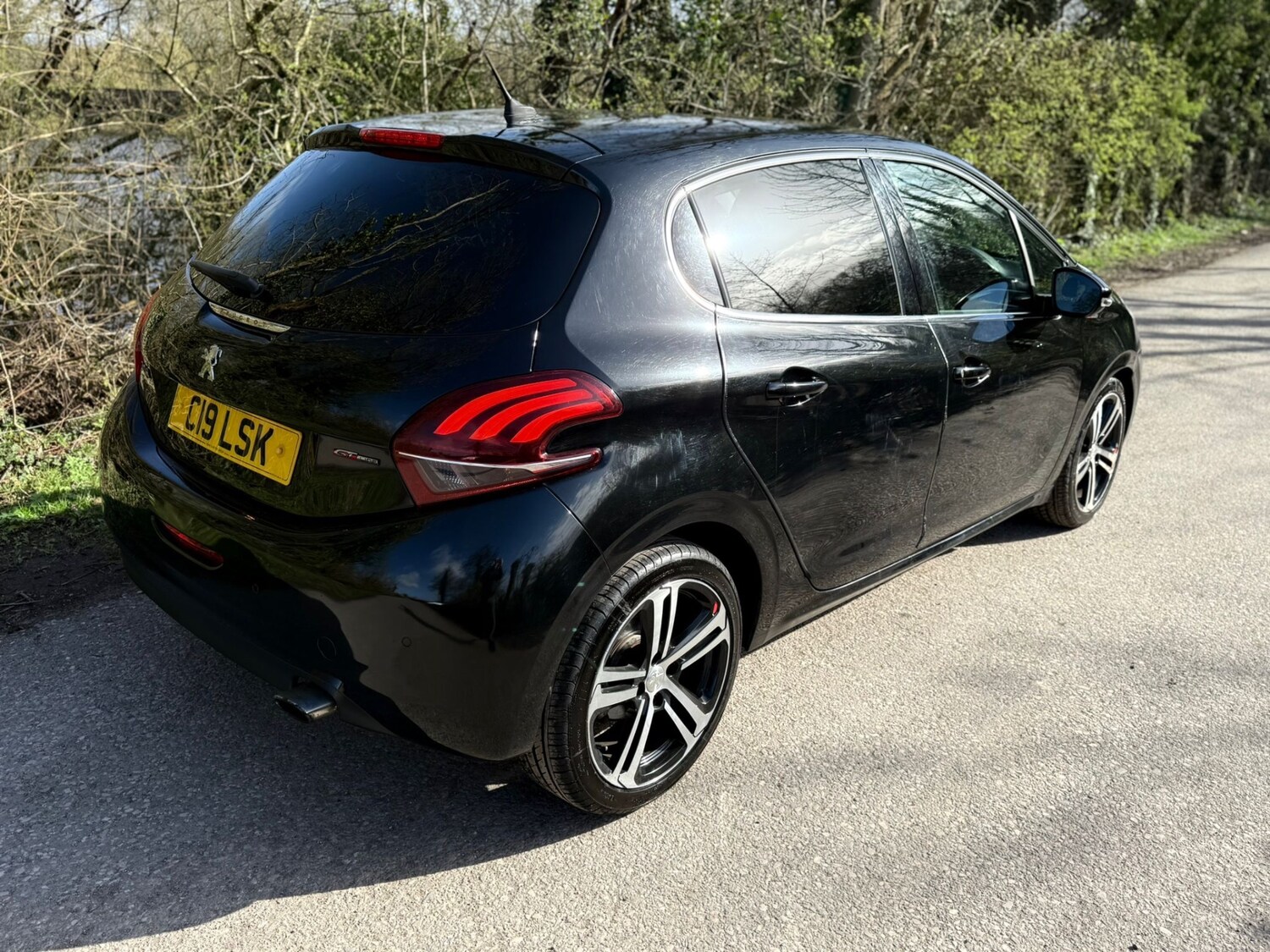 Used Peugeot 208 2017 for sale - 78090426: Photo 50