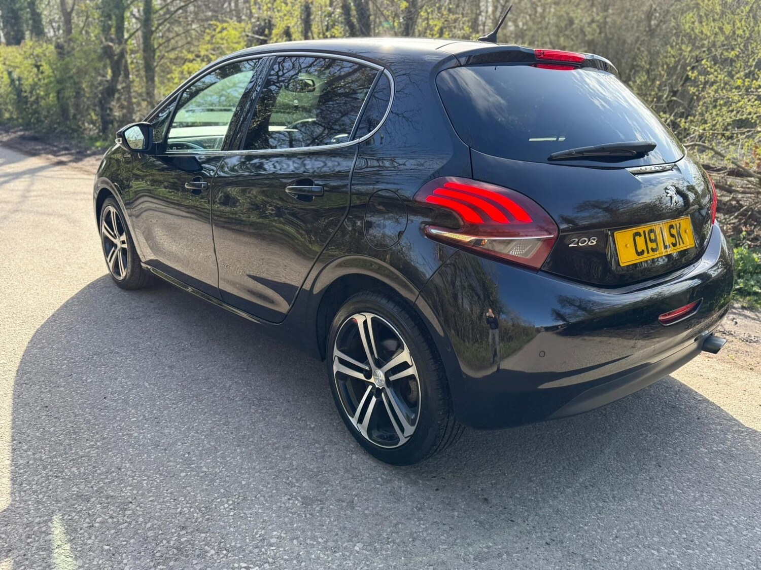 Used Peugeot 208 2017 for sale - 78090426: Photo 7