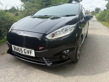 Used Ford Fiesta 2015 for sale - 79140536: Photo