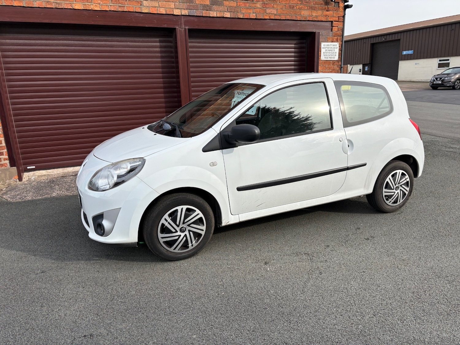 Used Renault Twingo 2011 for sale - 77803904: Photo 3